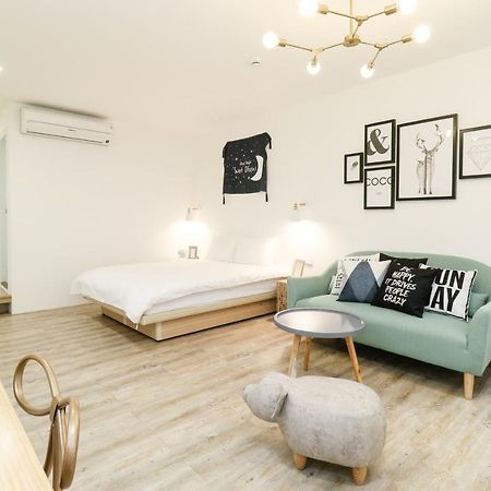 Book Apartment Тайпей Екстериор снимка